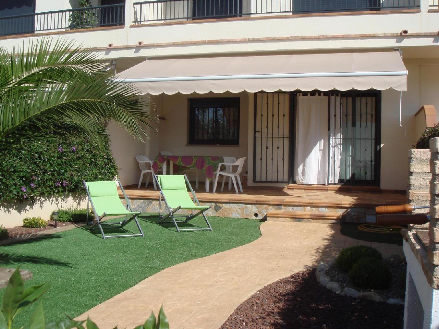 Llevant 3 L'Ampolla Exterior photo